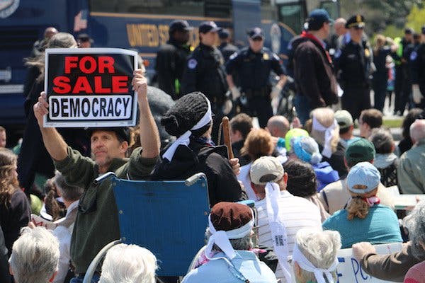 Democracy Spring: Over 1,200 Anti-Corruption Protesters Arrested in D.C.
