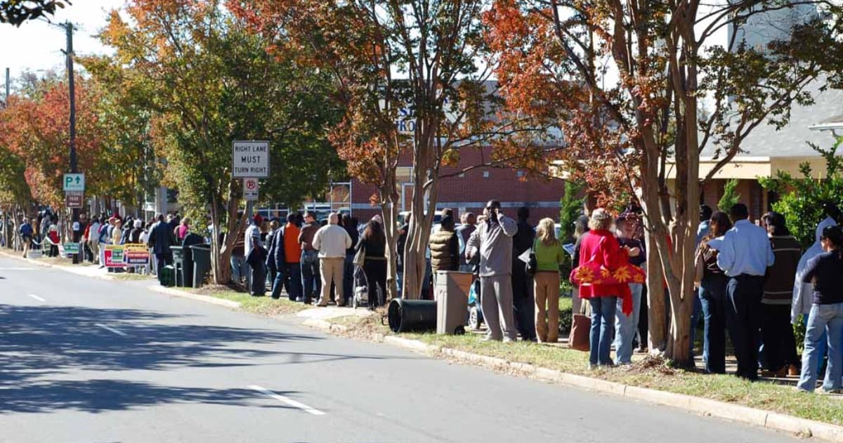 voting line