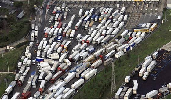 Independent Truckers of America Try to Clog the Roads in DC