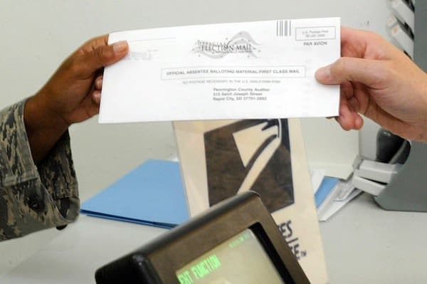 Current Mail System a Hindrance on Overseas Voting, Says Federal Official