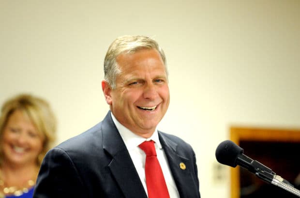 Ill. GOP Hopeful Mike Bost Forms Small Business Coalition to Compete in CD-12