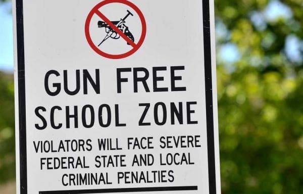 Kentucky Republican Introduces Bill to End Gun-Free School Zones