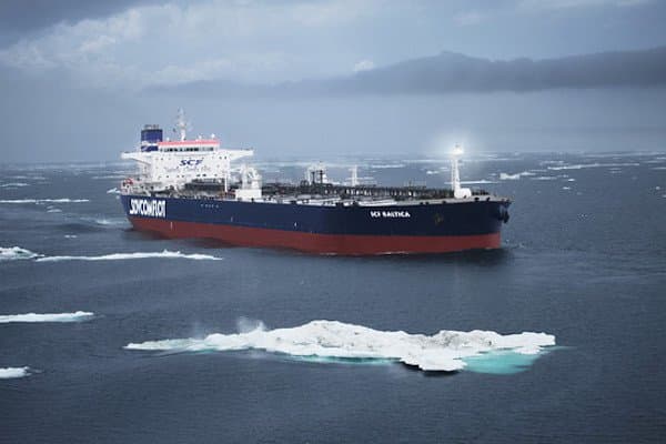 Russia, China's Arctic 'Silk Road' Boosts Trade Advantage over U.S.