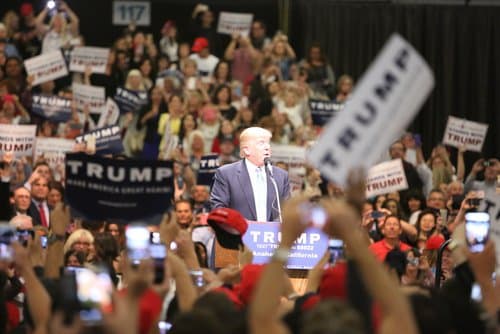 Trump amarra nominación del Partido Republicano en vísperas del Rally de San Diego