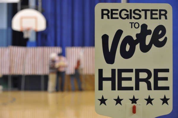 Federal Lawmakers Introduce New Automatic Voter Registration Bill for All Eligible Voters