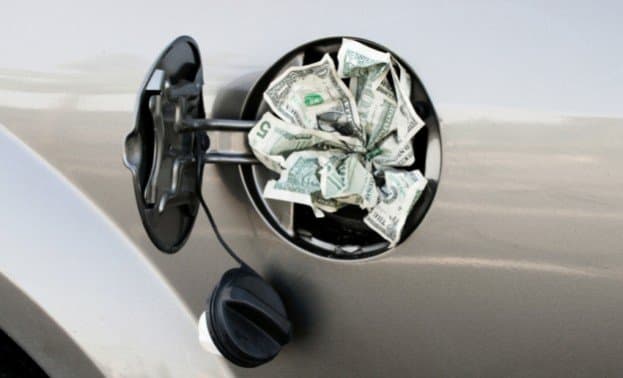 Pain At The Pump: Gas Tax To Become 2018 CA Campaign Issue