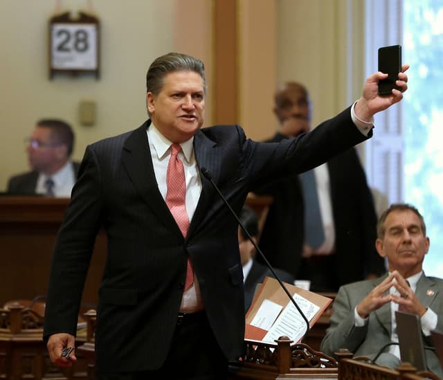 IVN Podcast: CA Sen. Bob Hertzberg Gets Candid On Landmark Privacy Initiative