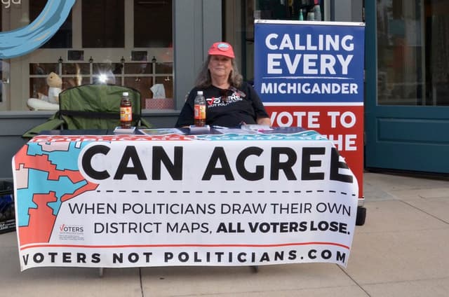 New Anti-Gerrymandering Ad Calls Two-Party Scheme a "National Disgrace"