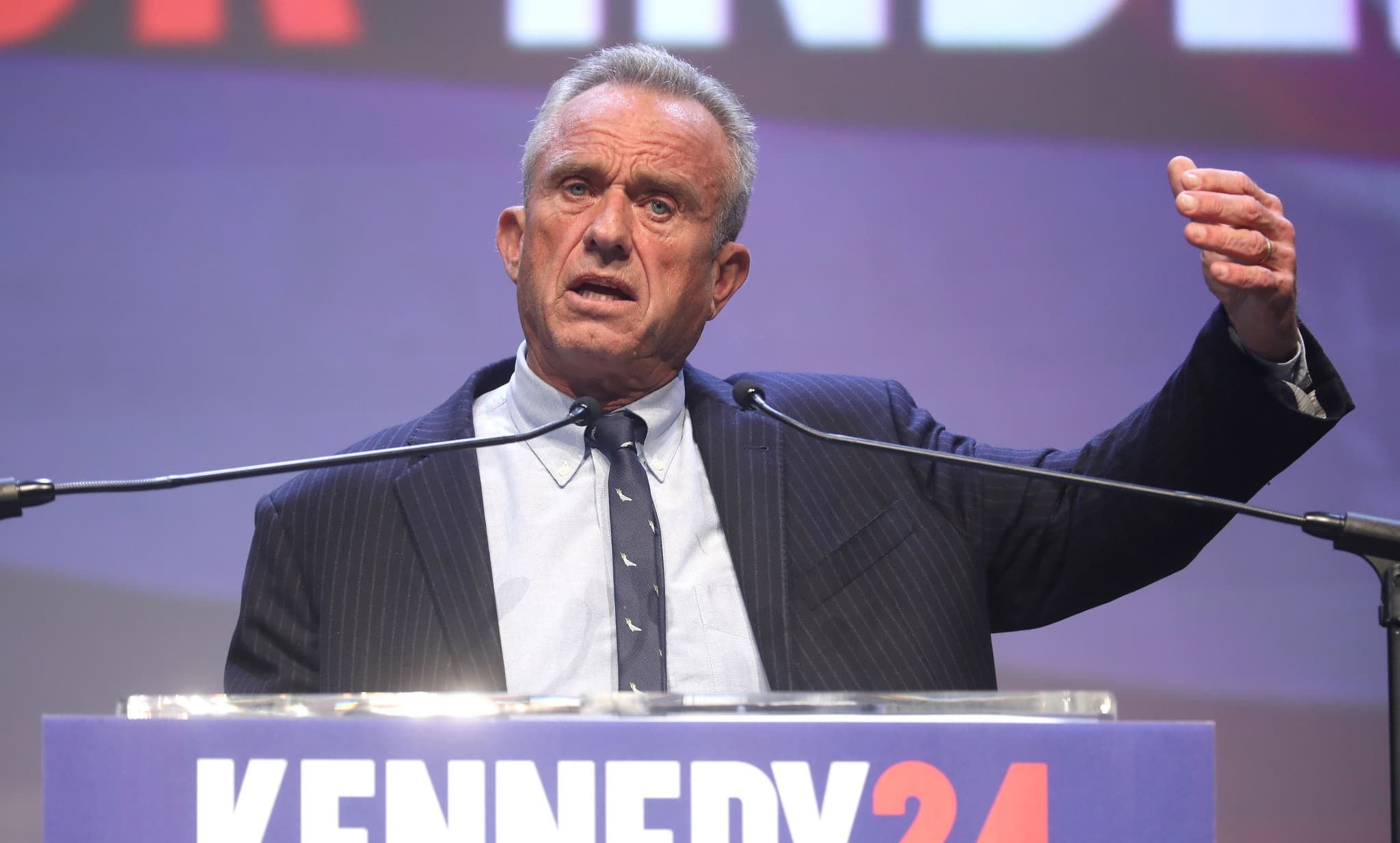 RFK Jr Suspends Campaign; Criticizes DNC's 'Legal Warfare' Against Him and Trump