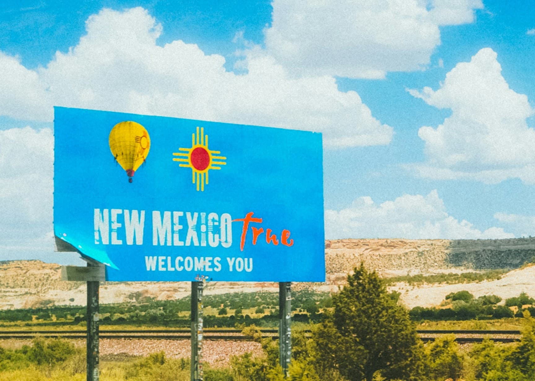 Welcome to New Mexico sign.