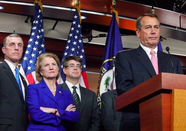 GOP Will Not Survive without Independent Voters, Strategist Says