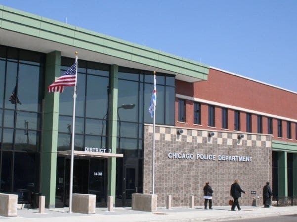 Are Concealed Carry Laws Responsible for the Murder Reduction in Chicago?