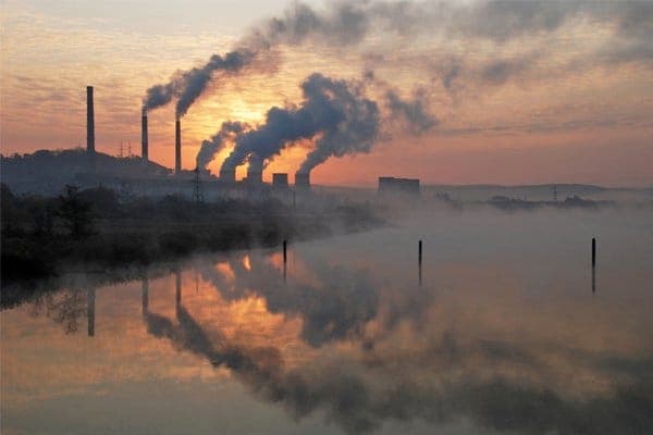 Climate Scientists Have Obligation to Political Impartiality, Experts Argue