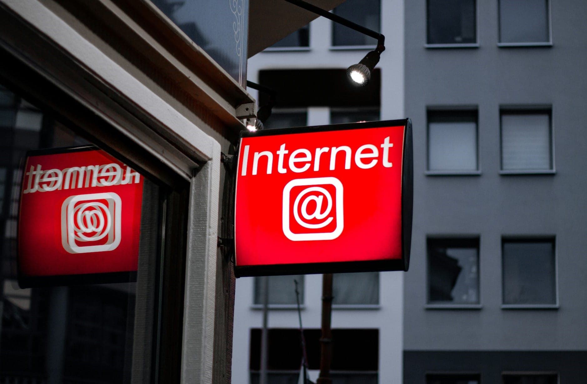 Lawmakers on Both Sides Need to Cooperate Now to Protect Our Internet Access