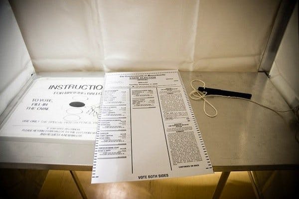 Approval Voting Breaks Duverger's Law: Gives Voters More Options