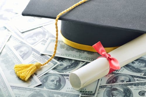 Report: Crippling Student Debt is Forcing Students to Drop Out
