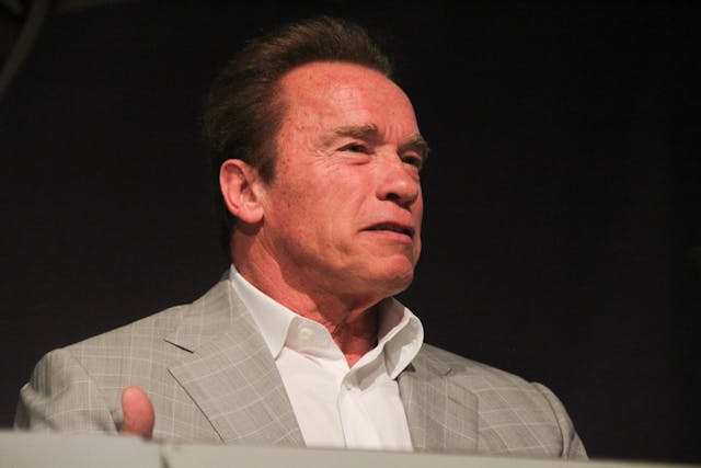 Schwarzenegger Asks South Dakotans to Help Terminate Partisanship by Passing Amendment V
