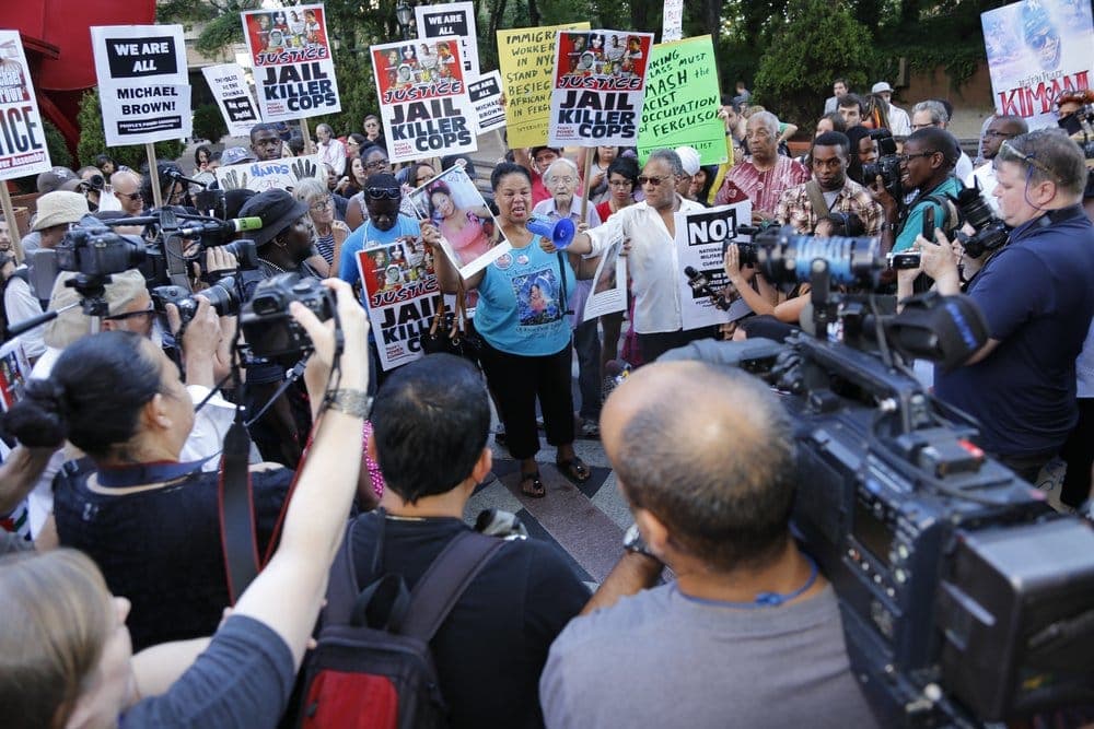 500 Deadly Encounters With Police Officers Stir National Debate