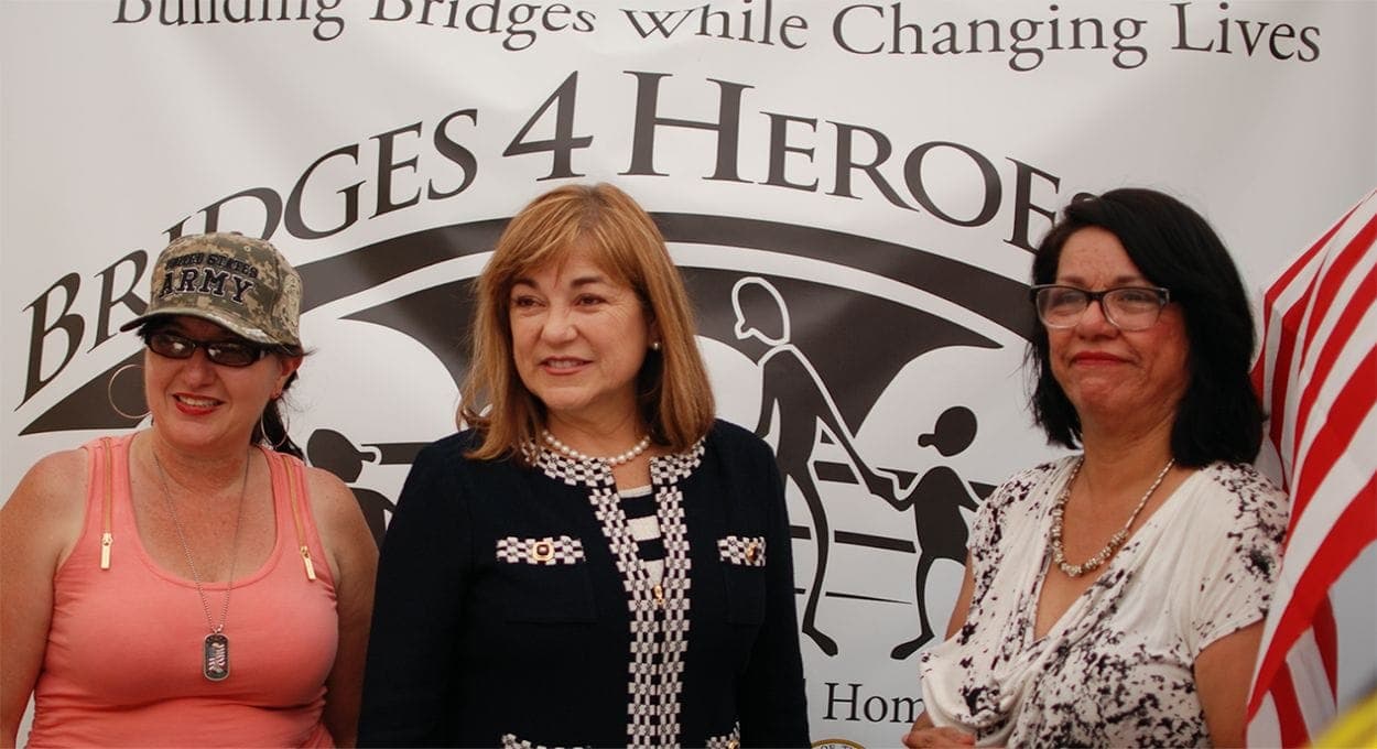 Un Llamado a California: Voten por el Candidato, No Por el Partido