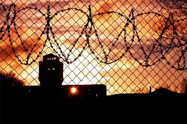 LAO Says New Prison Realignment Plans Won't Work as Lawmakers Want